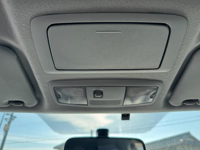 Mitsubishi Outlander 4
