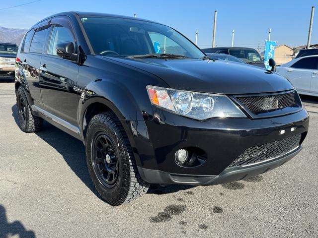 Mitsubishi Outlander 7