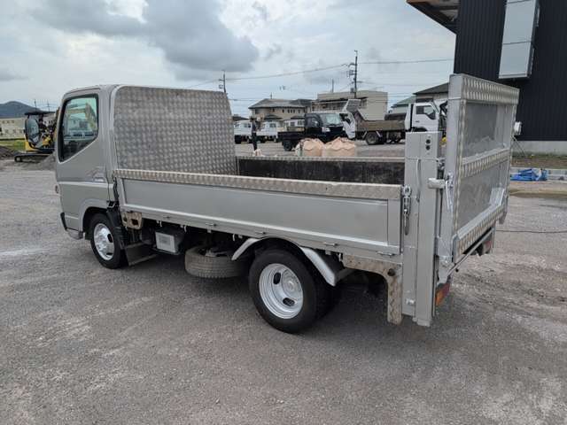 Mitsubishi Fuso Canter 11