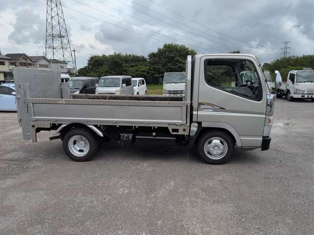 Mitsubishi Fuso Canter 8