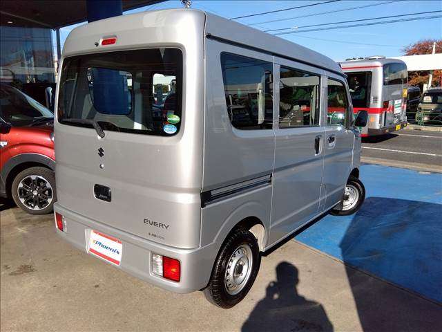 Suzuki Every 11