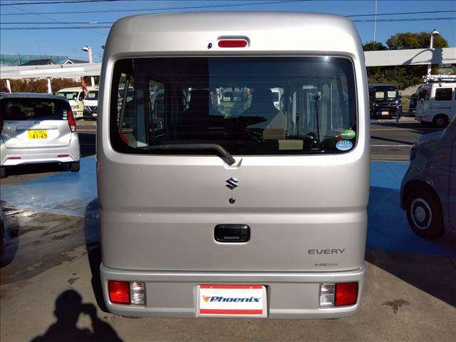 Suzuki Every 9