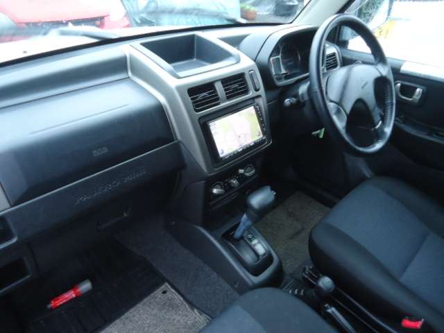 Mitsubishi Pajero Mini 12