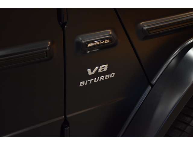 Mercedes-Benz G-Class 12