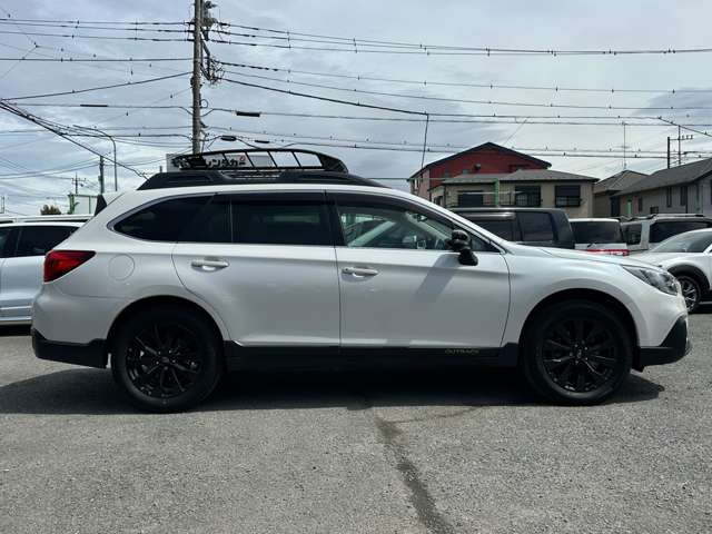 Subaru Legacy Outback 4