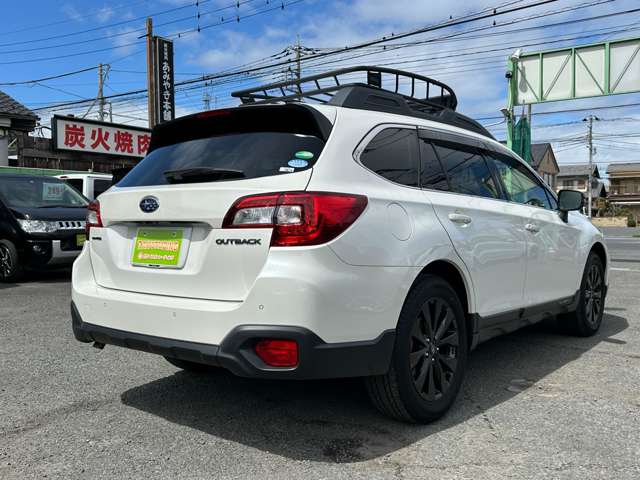 Subaru Legacy Outback 5