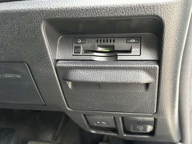 Toyota Noah 10