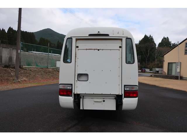 Hino Liesse II 4