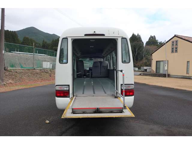 Hino Liesse II 6