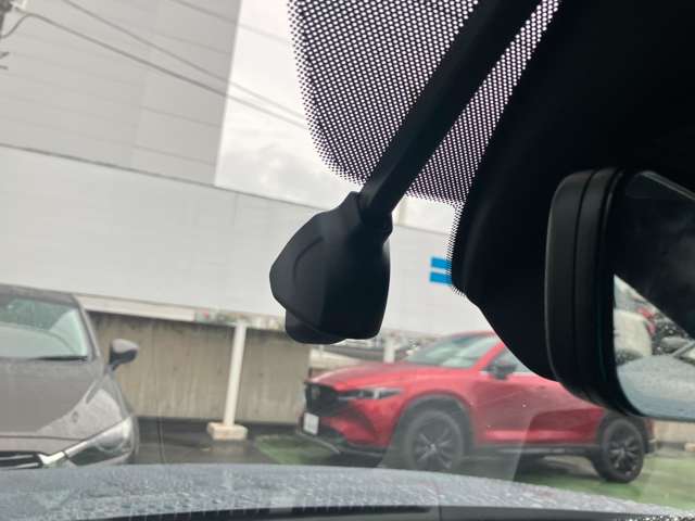 Mazda MX-30 6