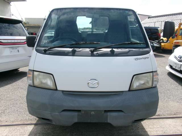 Mazda Bongo Truck 2