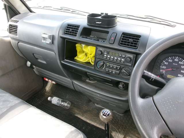 Mazda Bongo Truck 9