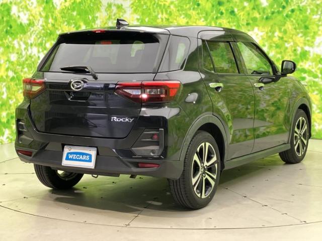 Daihatsu Rocky 6