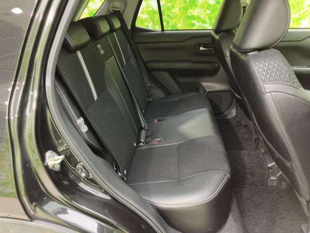 Daihatsu Rocky 7
