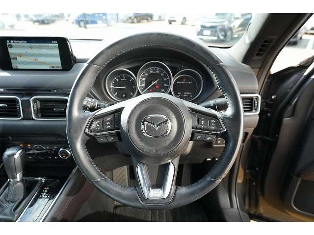 Mazda CX-8 4