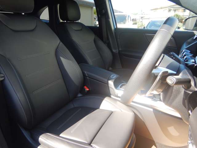 Mercedes-Benz GLA-Class 9