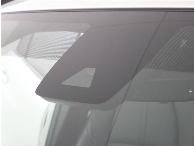 Toyota Corolla Cross 9