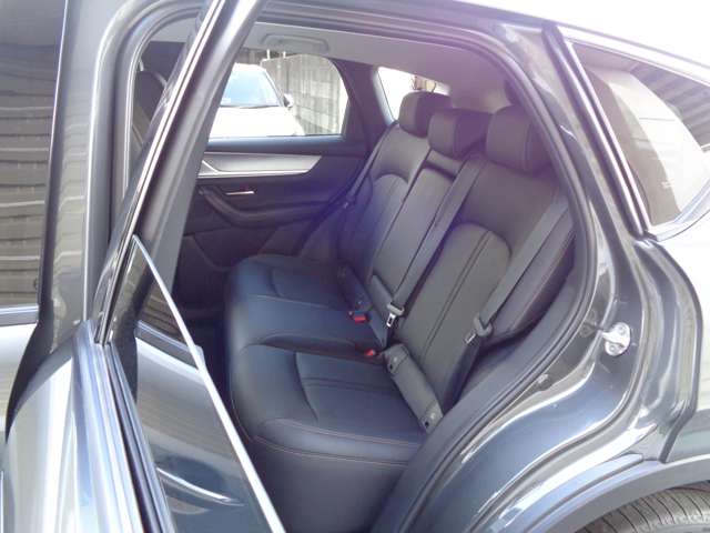 Mazda CX-60 9