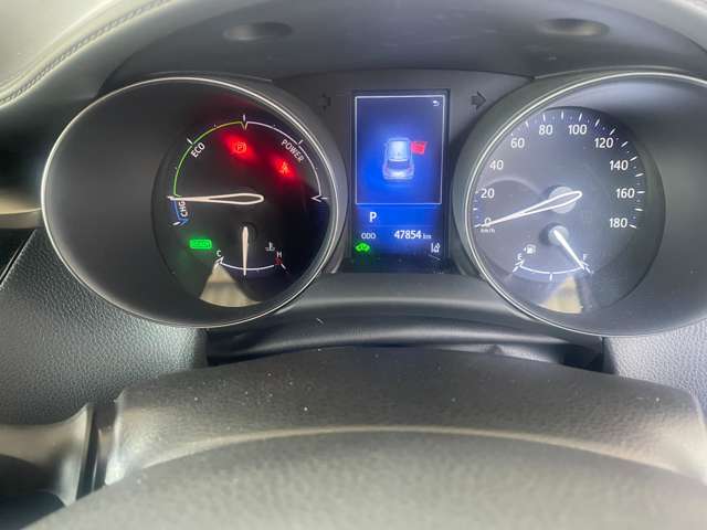Toyota C-HR 10