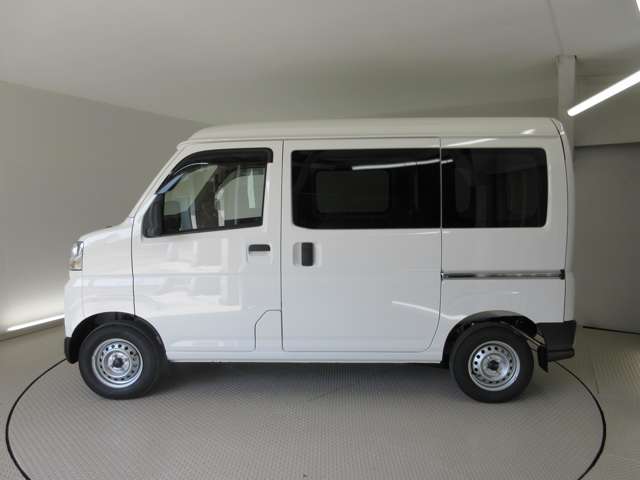 Daihatsu Hijet Cargo 8
