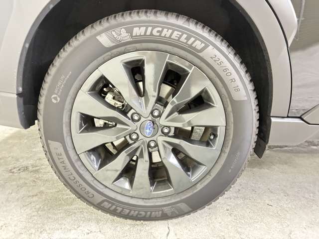 Subaru Legacy Outback 11