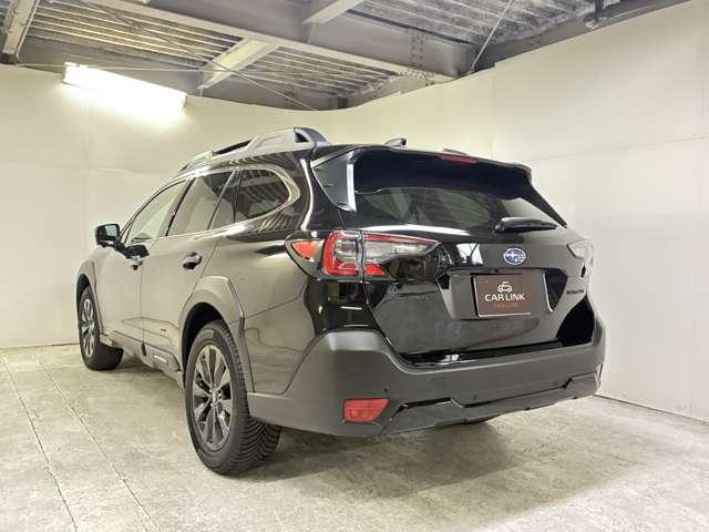Subaru Legacy Outback 4