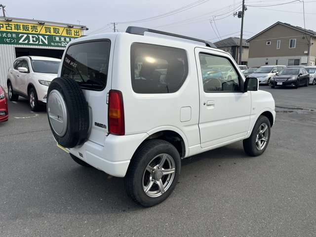 Mazda AZ-オフロード 4