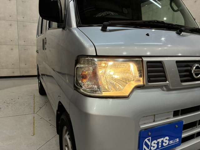 Nissan NV100 Clipper 11