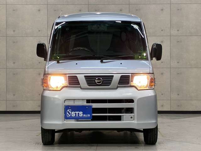 Nissan NV100 Clipper 10