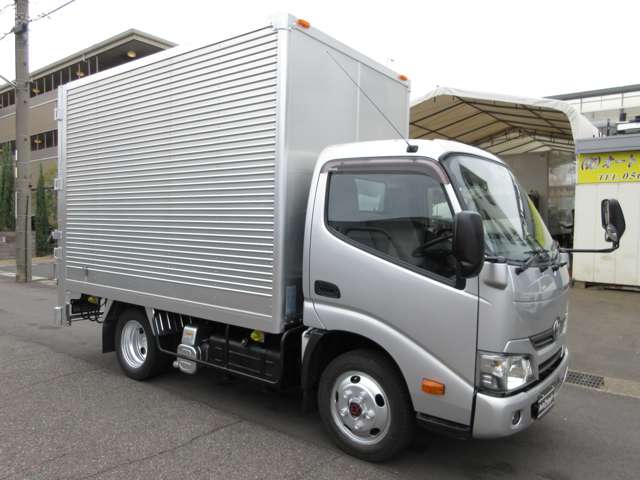Toyota Toyoace 11