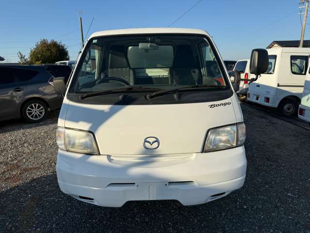 Mazda Bongo Truck 3