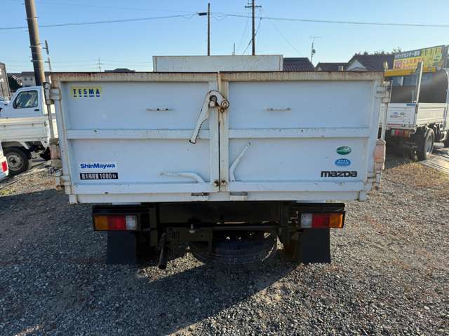 Mazda Bongo Truck 6