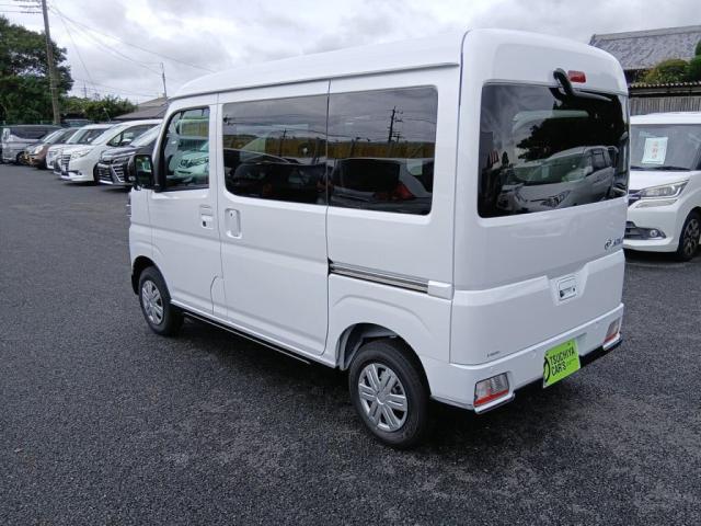 Daihatsu Atrai 12