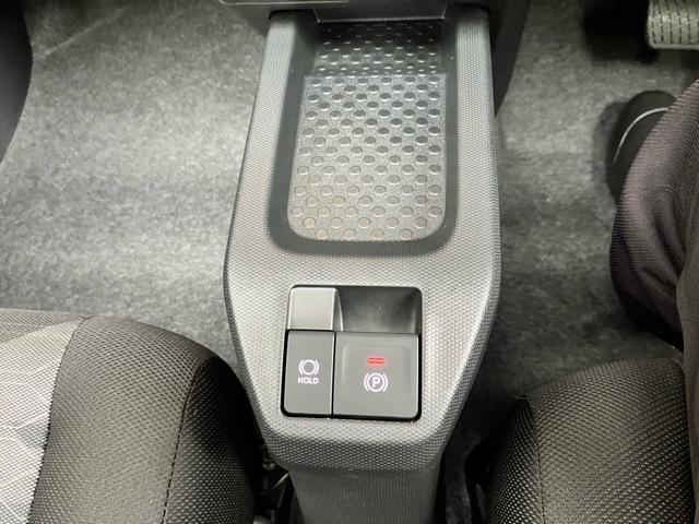 Daihatsu Taft 9