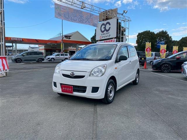 Daihatsu Mira 7