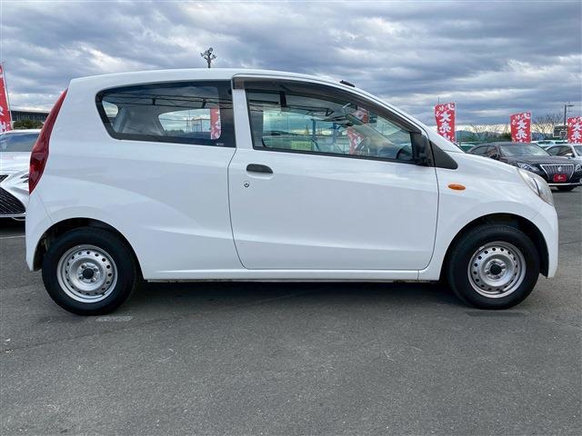 Daihatsu Mira 10