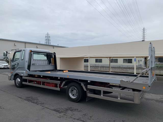 Mitsubishi Fuso Fighter 11