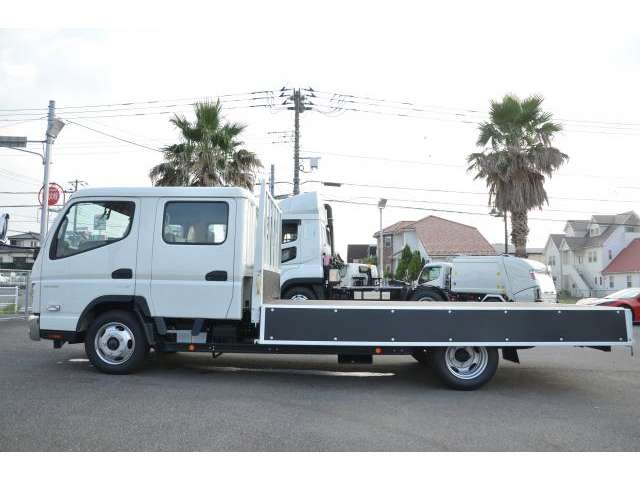Mitsubishi Fuso Canter 8