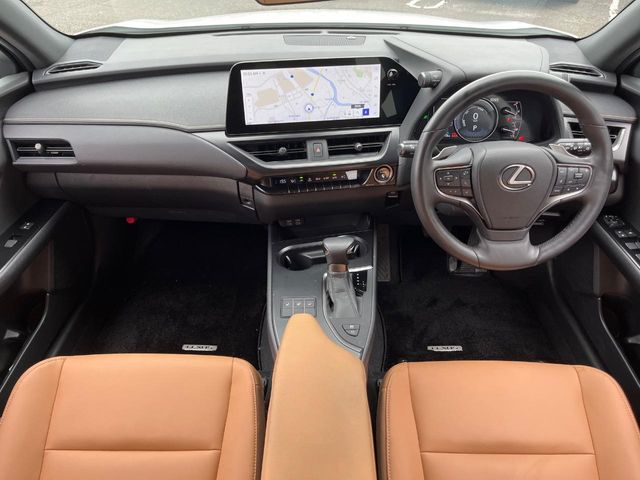 Lexus UX 2