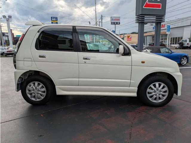 Daihatsu Terios Kid 6