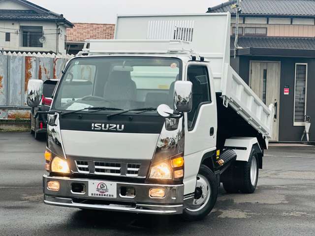 Isuzu Elf 2
