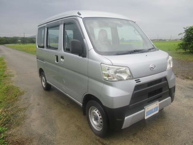 Daihatsu Hijet Cargo 5