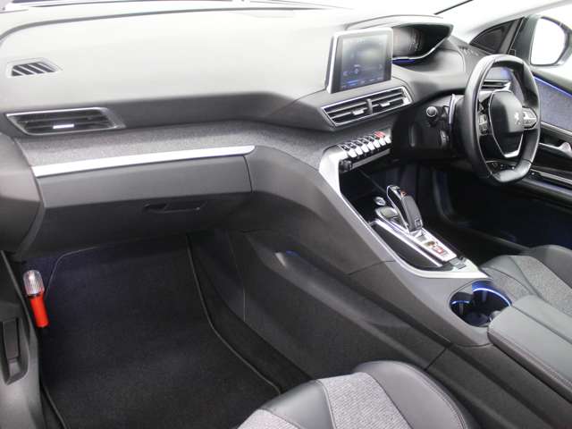 Peugeot 3008 11