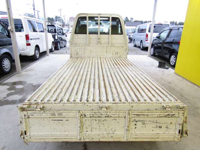 Toyota Light Ace Truck 9