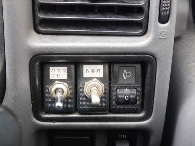 Mazda Bongo Truck 7