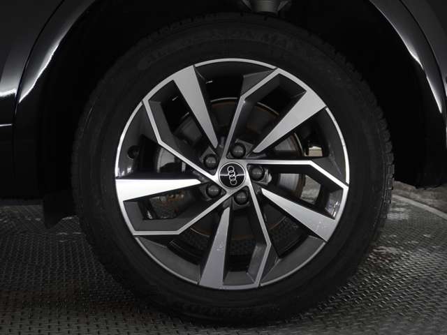 Audi Q5 Sportback 11