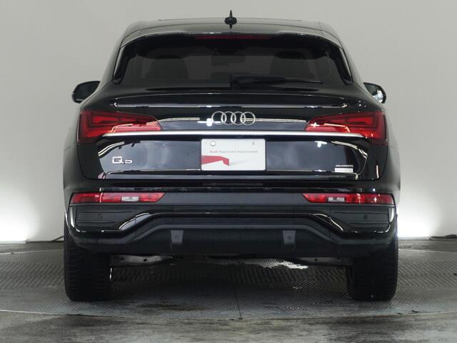 Audi Q5 Sportback 5