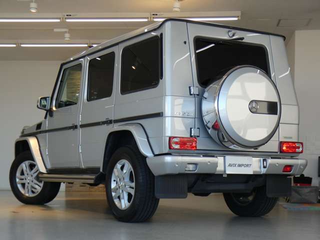 Mercedes-Benz G-Class 2