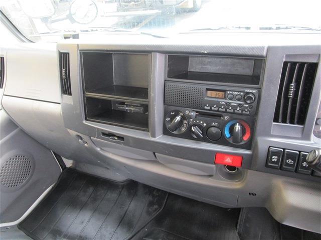 Isuzu Elf 11