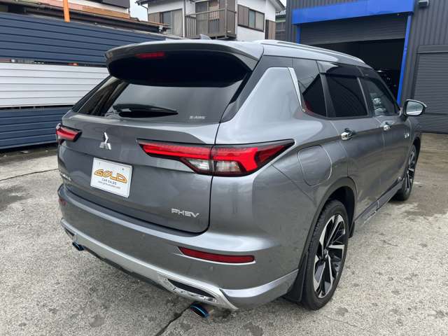 Mitsubishi Outlander 6